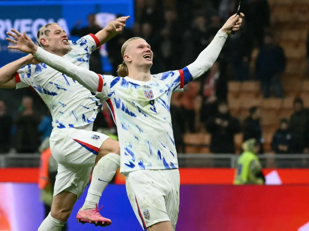 König Harald V. präsentiert Norwegens WM-Kader